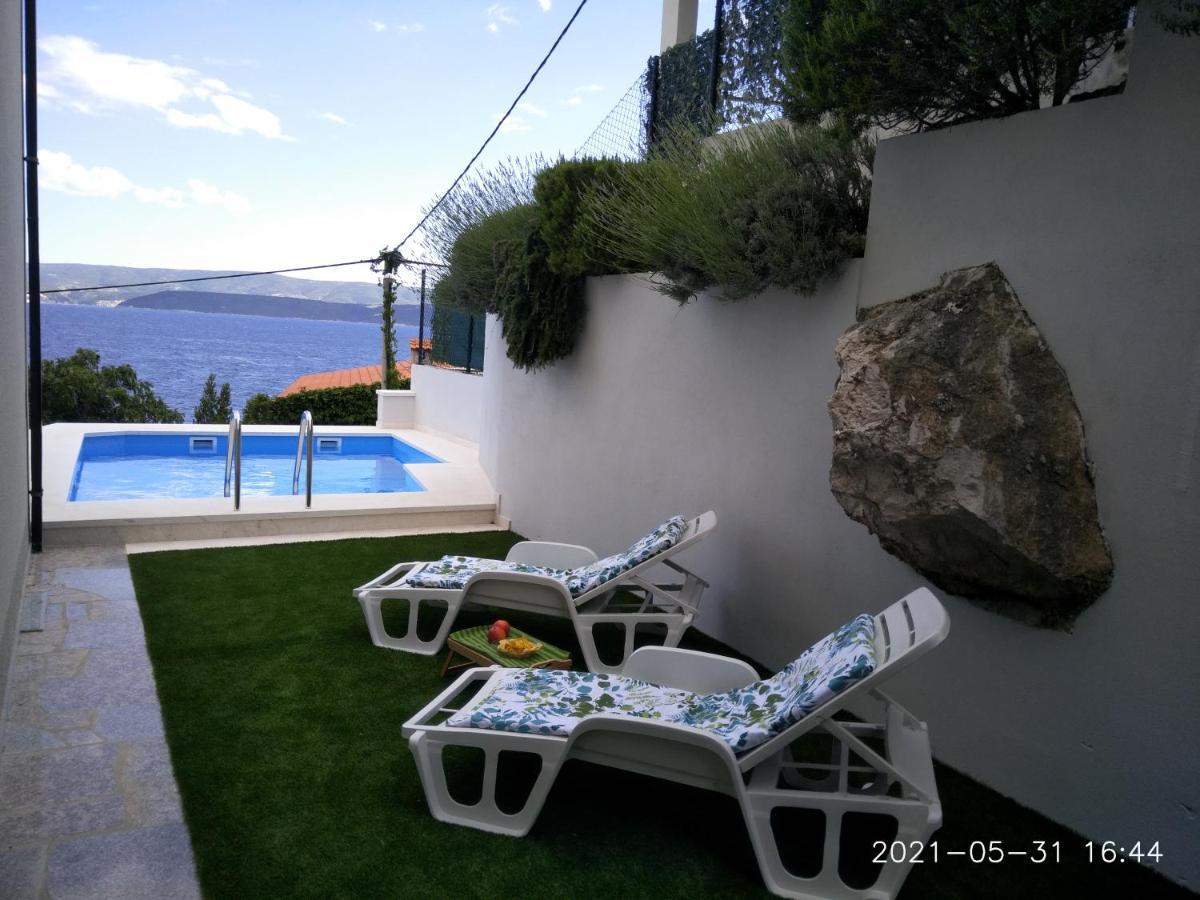 Private Pool And Sea View Apartment Omiš Kültér fotó