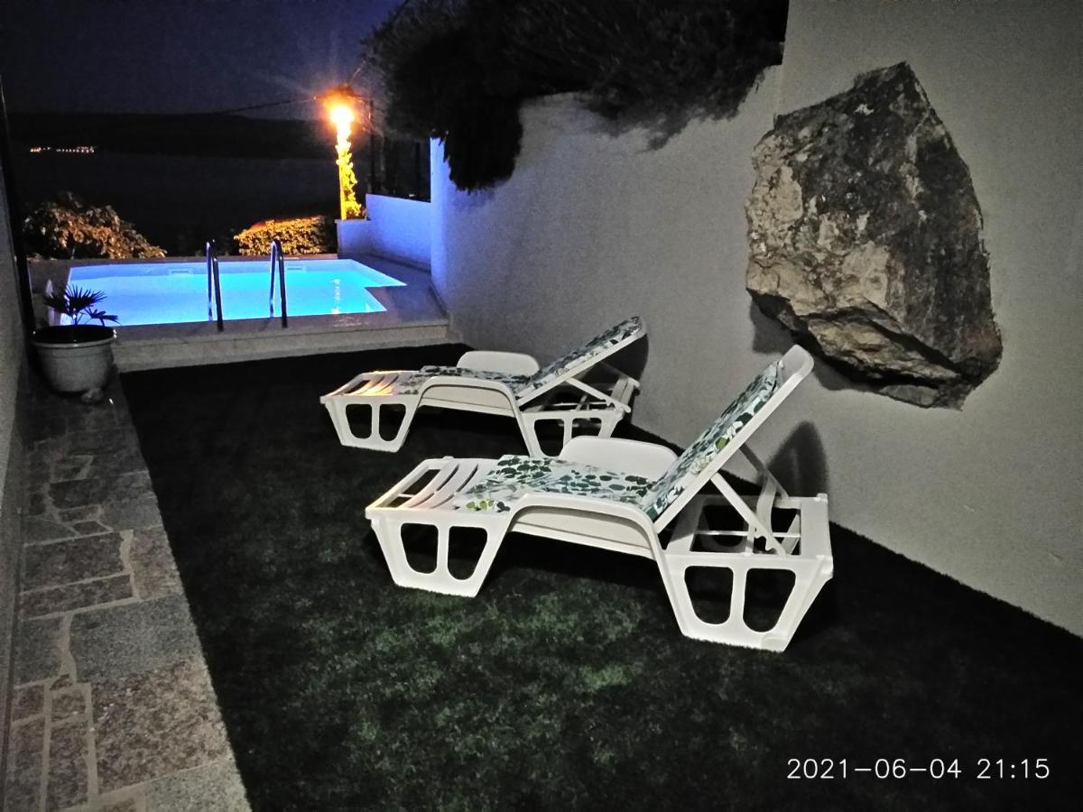 Private Pool And Sea View Apartment Omiš Kültér fotó