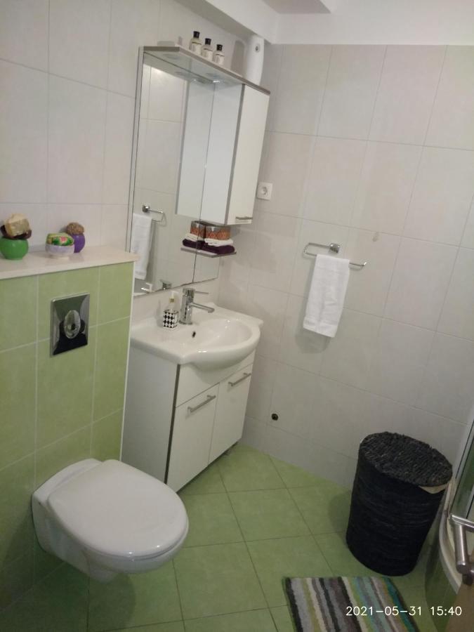 Private Pool And Sea View Apartment Omiš Kültér fotó