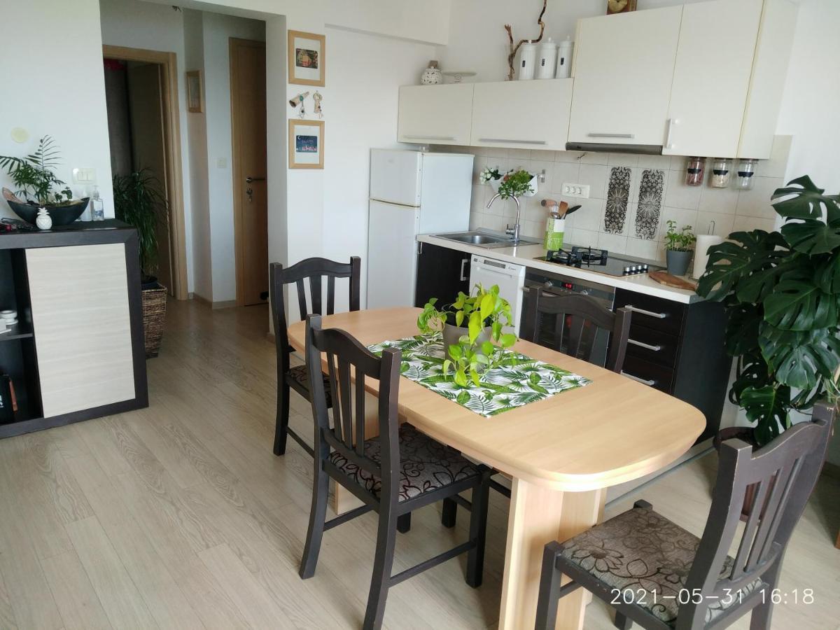 Private Pool And Sea View Apartment Omiš Kültér fotó